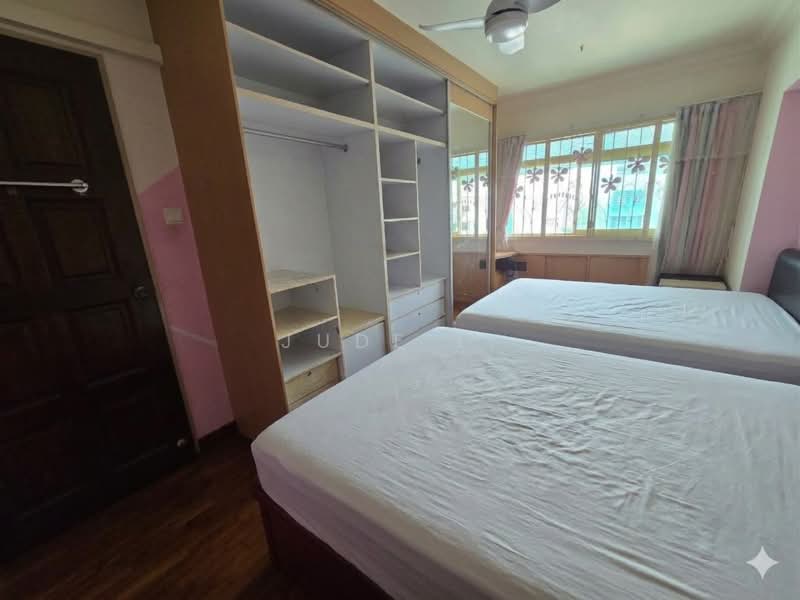 135 Edgedale Plains, 135 Edgedale Plains, 3 Bedrooms, 1,194 sqft, HDB Flat For Sale, by Jude L., 500157264 - Bedroom - PropertyGuru.com.sg