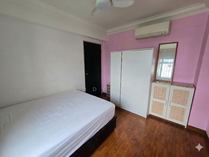 135 Edgedale Plains, 135 Edgedale Plains, 3 Bedrooms, 1,194 sqft, HDB Flat For Sale, by Jude L., 500157264 - Bedroom - PropertyGuru.com.sg