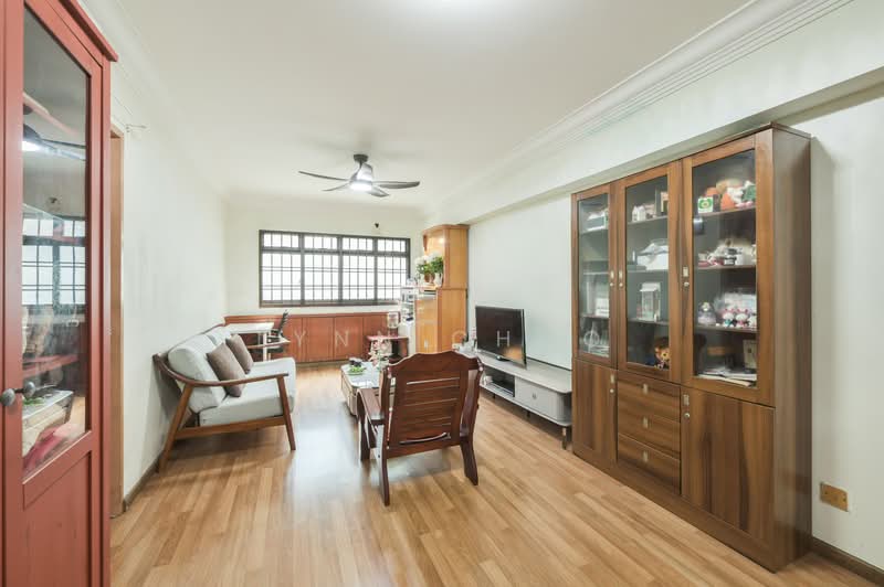689 Jurong West Central 1, 689 Jurong West Central 1, 3 Bedrooms, 1,066 sqft, HDB Flat For Sale, by Lynn Choo, 500157279 - Living Room - PropertyGuru.com.sg