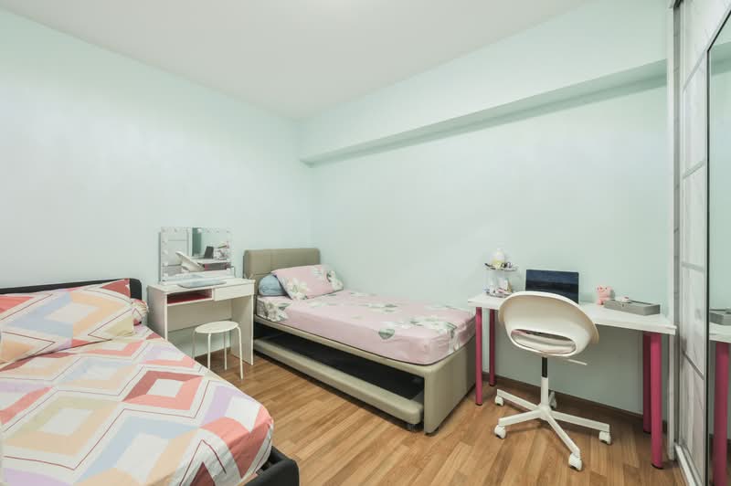 689 Jurong West Central 1, 689 Jurong West Central 1, 3 Bedrooms, 1,066 sqft, HDB Flat For Sale, by Lynn Choo, 500157279 - Bedroom - PropertyGuru.com.sg
