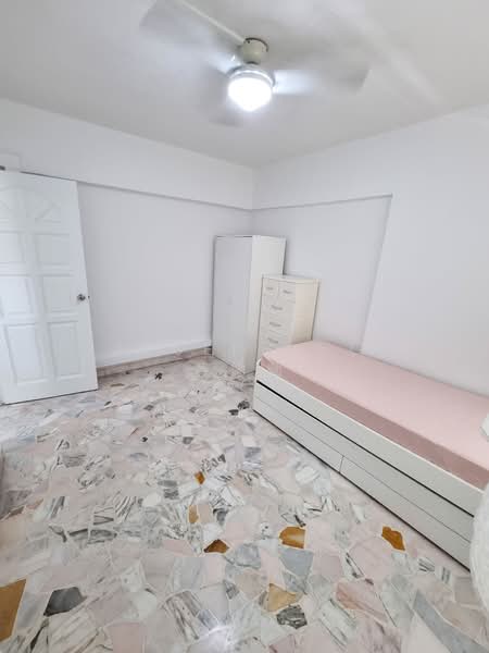 145 Potong Pasir Avenue 2, 145 Potong Pasir Avenue 2, 2 Bedrooms, 796 sqft, HDB Flat For Sale, by Joseph Ng 黄德顺, 500157284 - Bedroom - PropertyGuru.com.sg