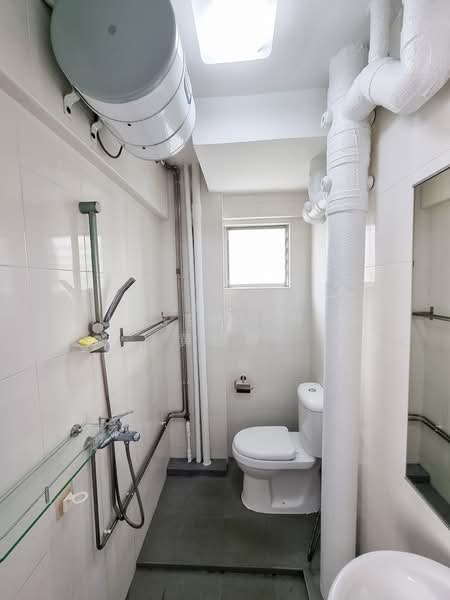 145 Potong Pasir Avenue 2, 145 Potong Pasir Avenue 2, 2 Bedrooms, 796 sqft, HDB Flat For Sale, by Joseph Ng 黄德顺, 500157284 - Bathroom - PropertyGuru.com.sg