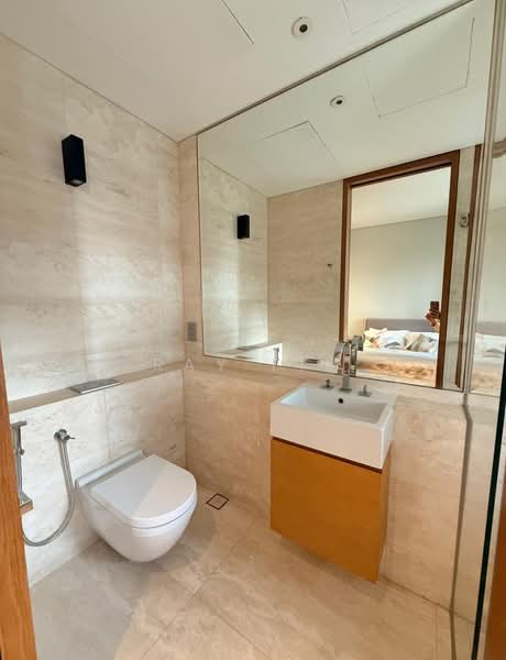 Hana, 8 Tomlinson Road, 4 Bedrooms, 3,531 sqft, Apartment For Rent, by Ray Lim, 500157285 - Bathroom - PropertyGuru.com.sg