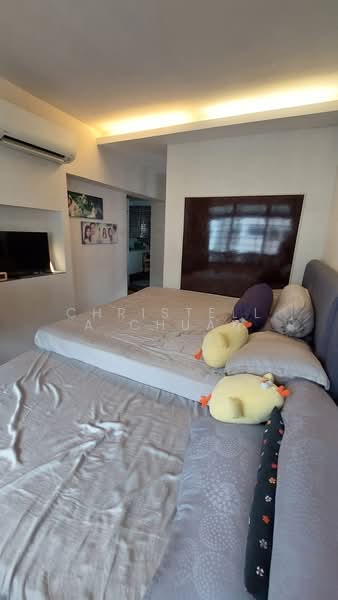 623 Senja Road, 623 Senja Road, 3 Bedrooms, 1,184 sqft, HDB Flat For Sale, by Christella Chuah, 500157287 - Master Bedroom - PropertyGuru.com.sg