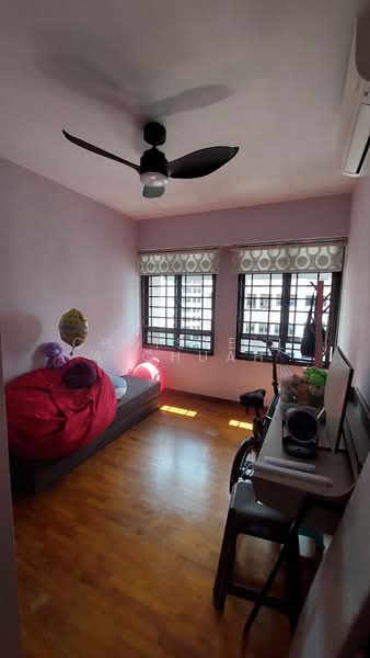 623 Senja Road, 623 Senja Road, 3 Bedrooms, 1,184 sqft, HDB Flat For Sale, by Christella Chuah, 500157287 - Bedroom - PropertyGuru.com.sg