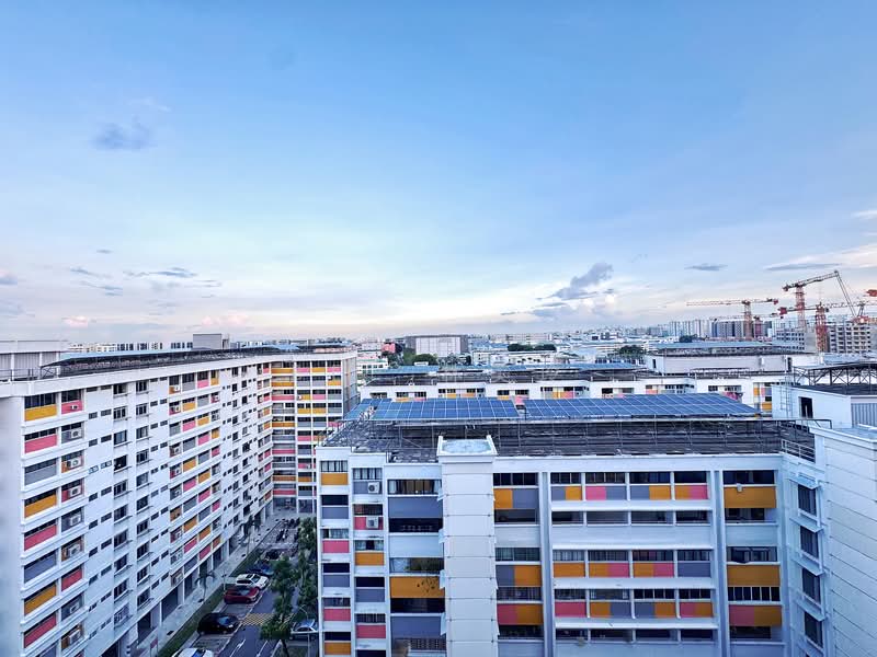 925 Tampines Street 91, 925 Tampines Street 91, 2 Bedrooms, 786 sqft, HDB Flat For Sale, by Bee 林美玲, 500157292 - Exterior - PropertyGuru.com.sg