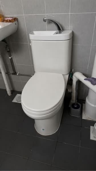 27 Toa Payoh East, 27 Toa Payoh East, 3 Bedrooms, 721 sqft, HDB Flat For Sale, by Zing Tan, 500157293 - PropertyGuru.com.sg