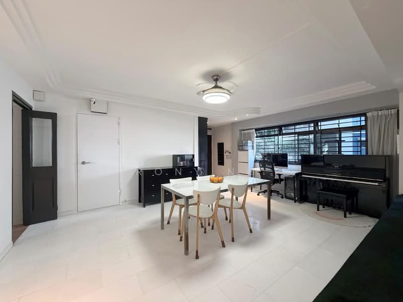 324 Sembawang Close, 324 Sembawang Close, 3 Bedrooms, 1,292 sqft, HDB Flat For Sale, by Rony Ng, 500157298 - Interior - PropertyGuru.com.sg