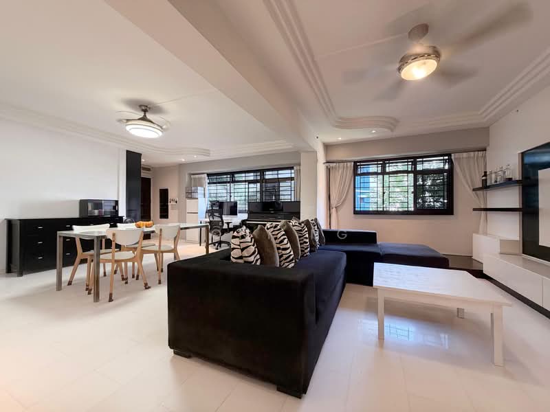 324 Sembawang Close, 324 Sembawang Close, 3 Bedrooms, 1,292 sqft, HDB Flat For Sale, by Rony Ng, 500157298 - Living Room - PropertyGuru.com.sg