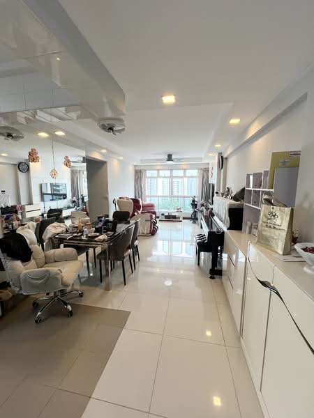281A Sengkang East Avenue, 281A Sengkang East Avenue, 3 Bedrooms, 990 sqft, HDB Flat For Sale, by Sean Loo, 500157305 - Living Room - PropertyGuru.com.sg