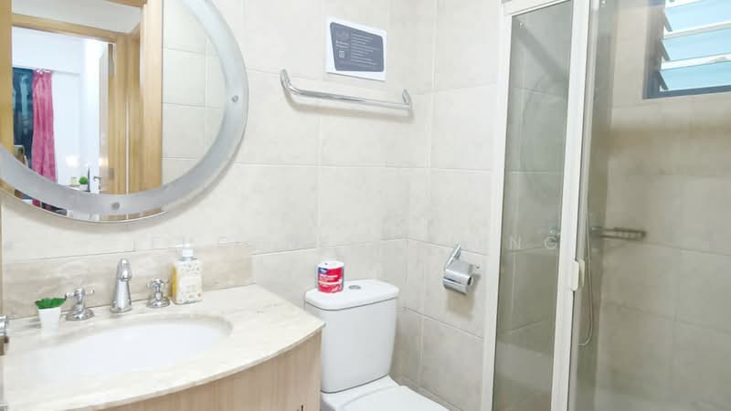 Water Place, 175 Tanjong Rhu Road, Room Rental, 200 sqft, Condominium For Rent, by Eugene Chieng, 500157306 - Bathroom - PropertyGuru.com.sg