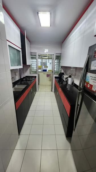 183B Boon Lay Avenue, 183B Boon Lay Avenue, 3 Bedrooms, 990 sqft, HDB Flat For Rent, by Lucas Gooi, 500157323 - Kitchen - PropertyGuru.com.sg