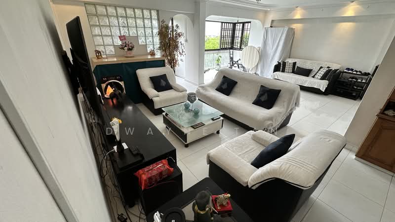 Laguna Park, 5000B Marine Parade Road, 3 Bedrooms, 1,615 sqft, Apartment For Sale, by Dwayne Tan, 500157328 - Living Room 3 - PropertyGuru.com.sg