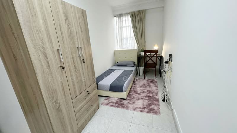 Central Green, 1 Jalan Membina, Room Rental, 200 sqft, Condominium For Rent, by Eugene Chieng, 500157331 - Bedroom - PropertyGuru.com.sg
