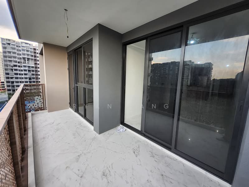 Sceneca Residence, Tanah Merah Kechil Link, 3 Bedrooms, 1,163 sqft, Condominium For Sale, by Ryan Pang, 500157332 - Balcony - PropertyGuru.com.sg