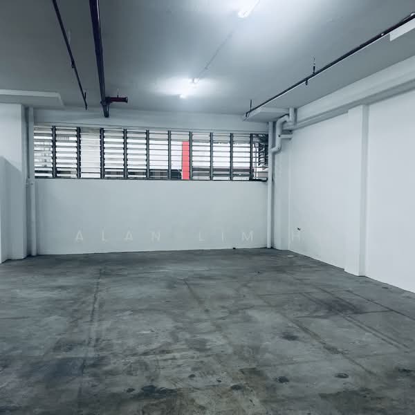 Shun Li Industrial Complex, 705 Sims Drive, 1,658 sqft, Light Industrial (B1) For Rent, by Alan Lim HM, 500157334 - Interior - CommercialGuru.com.sg