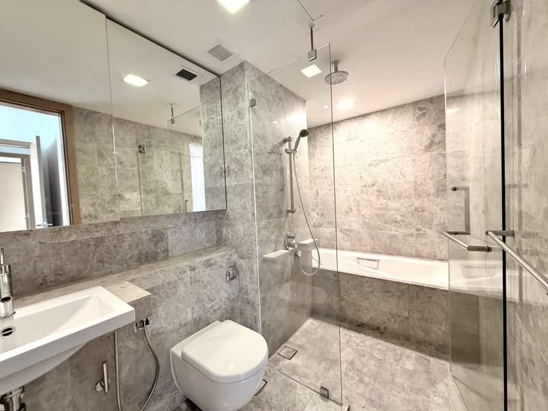 One Shenton, 1 Shenton Way, 4 Bedrooms, 2,250 sqft, Condominium For Rent, by Donny Wong, 500157344 - PropertyGuru.com.sg