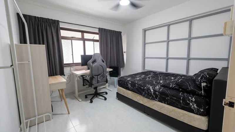 162 Jalan Teck Whye, 162 Jalan Teck Whye, 3 Bedrooms, 1,087 sqft, HDB Flat For Sale, by Kaylee Toh, 500157356 - Bedroom - PropertyGuru.com.sg
