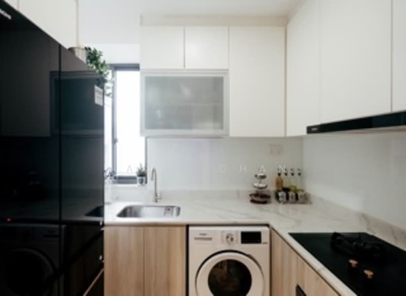 High Park Residences, 23 Fernvale Road, 3 Bedrooms, 893 sqft, Condominium For Sale, by Jason Chan, 500157360 - Kitchen - PropertyGuru.com.sg