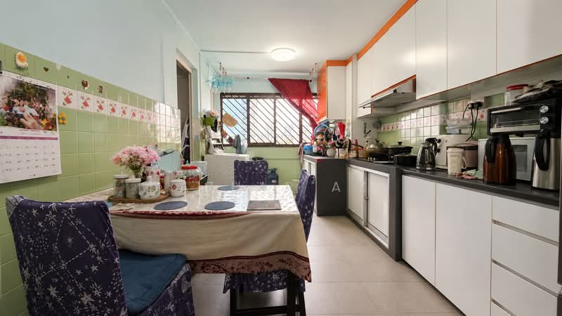 463 Crawford Lane, 463 Crawford Lane, 2 Bedrooms, 646 sqft, HDB Flat For Sale, by Azhar Az, 500157361 - Kitchen - PropertyGuru.com.sg