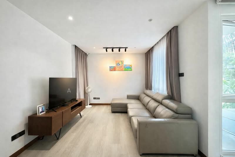 Savannah Condopark, 31 Simei Rise, Room Rental, 150 sqft, Condominium For Rent, by Amanda Ng, 500157367 - Living Room - PropertyGuru.com.sg