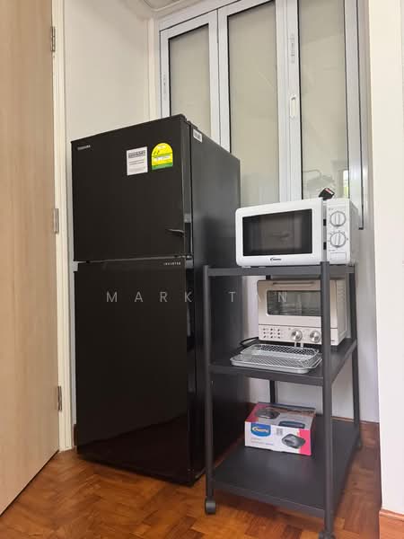 Castle Green, 487 Yio Chu Kang Road, Room Rental, 120 sqft, Condominium For Rent, by Mark Tan, 500157369 - Kitchen - PropertyGuru.com.sg