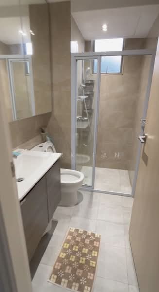 Castle Green, 487 Yio Chu Kang Road, Room Rental, 120 sqft, Condominium For Rent, by Mark Tan, 500157369 - Bathroom - PropertyGuru.com.sg