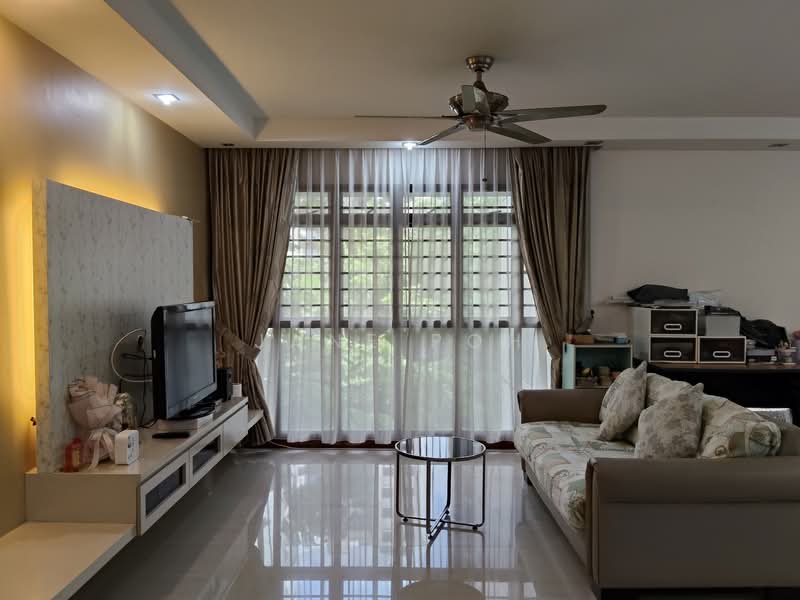 649B Jurong West Street 61, 649B Jurong West Street 61, 3 Bedrooms, 1,184 sqft, HDB Flat For Sale, by Jane Poh, 500157378 - Living Room - PropertyGuru.com.sg