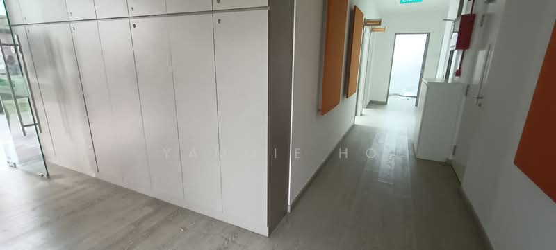 131 Jurong Gateway Road, Jurong Gateway Road, 370 sqft, Shop / Shophouse For Rent, by Yammie Ho, 500157380 - Corridor - CommercialGuru.com.sg