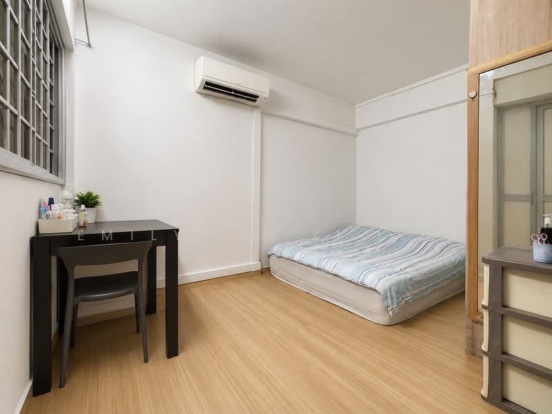 141 Yishun Ring Road, 141 Yishun Ring Road, 2 Bedrooms, 764 sqft, HDB Flat For Sale, by Emily Lim Zi Ling, 500157384 - Bedroom - PropertyGuru.com.sg
