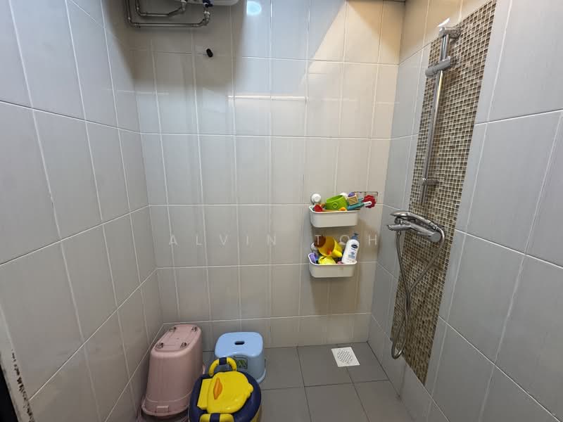 782C Woodlands Crescent, 782C Woodlands Crescent, Room Rental, 80 sqft, HDB Flat For Rent, by Alvin Toh, 500157386 - Bathroom - PropertyGuru.com.sg