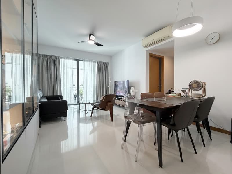 Dakota Residences, 42 Dakota Crescent, 3 Bedrooms, 1,313 sqft, Condominium For Sale, by Yap Wan Sin, 500157391 - Living Room - PropertyGuru.com.sg