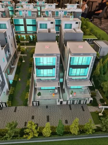 Belgravia Ace, 100 Belgravia Drive, 5 Bedrooms, 4,058 sqft, Semi-Detached House For Sale, by Rena Lee, 500157398 - Exterior - PropertyGuru.com.sg