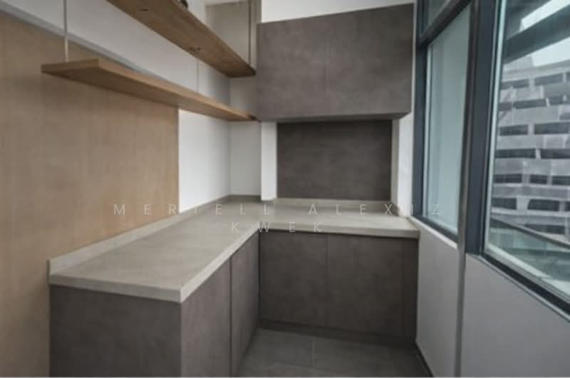 CT Hub 2, 114 Lavender Street, 689 sqft, Office For Sale, by Meriell Alexiz Kwek, 500157406 - Kitchen - CommercialGuru.com.sg