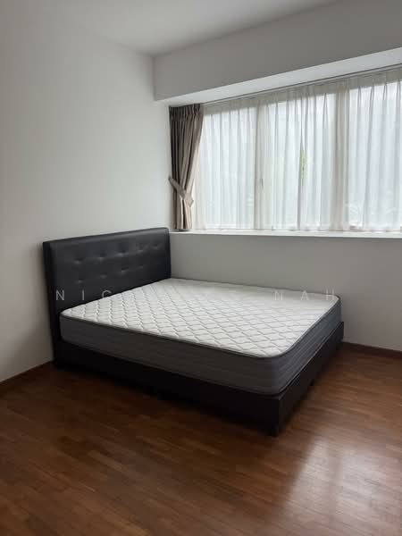 Sunglade, 1 Serangoon Avenue 2, 2 Bedrooms, 900 sqft, Condominium For Rent, by Nicholas Nah, 500157407 - Bedroom - PropertyGuru.com.sg