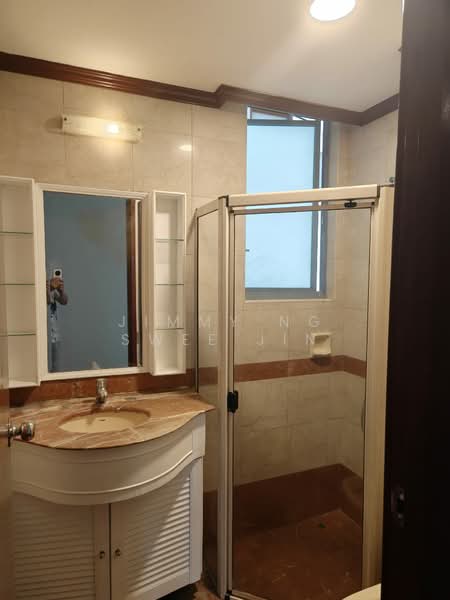 Springdale Condo, 53 Hindhede Walk, 3 Bedrooms, 1,131 sqft, Condominium For Sale, by Jimmy Ng Swee Jin, 500157414 - common  toilet - PropertyGuru.com.sg