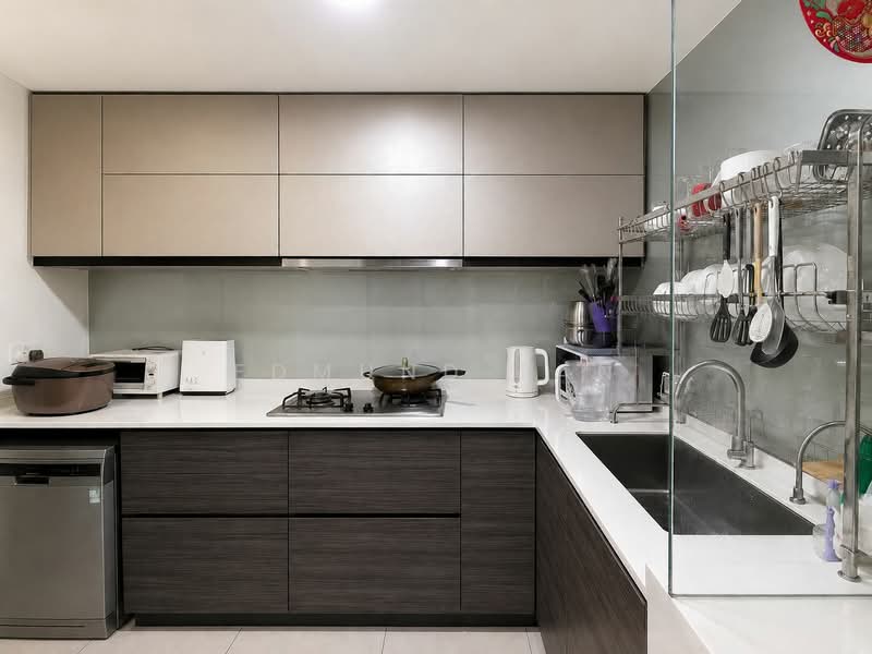 D'Nest, 131 Pasir Ris Grove, 4 Bedrooms, 1,430 sqft, Condominium For Sale, by Edmund Tan, 500157418 - Kitchen - PropertyGuru.com.sg