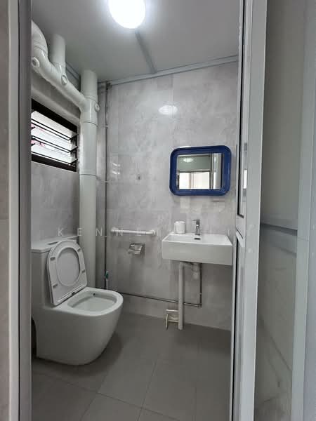 Rare Bishan EM for Rent!, , 3 Bedrooms, 1,571 sqft, HDB Flat For Rent, by Kenneth Lin, 500157419 - Bathroom - PropertyGuru.com.sg