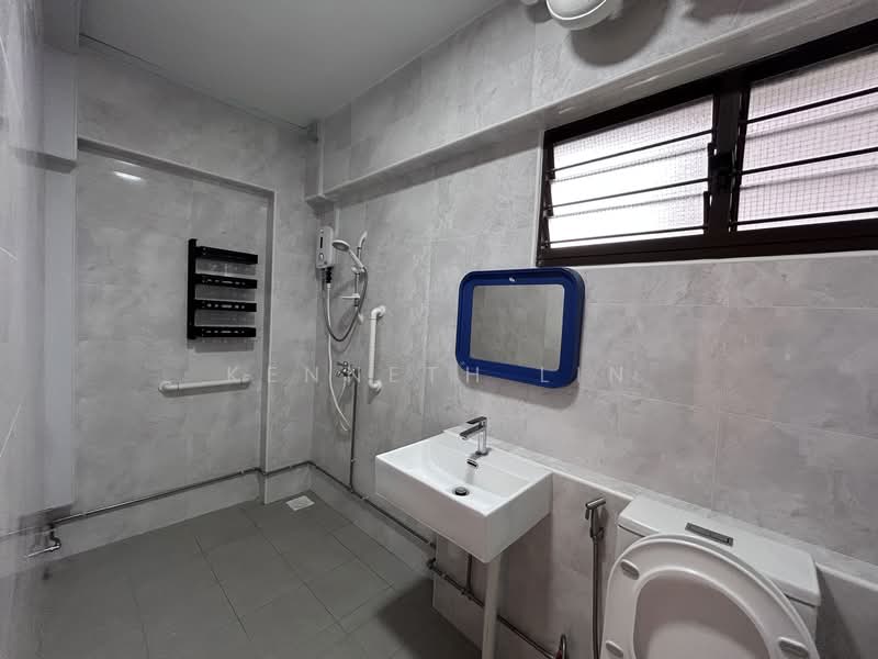 Rare Bishan EM for Rent!, , 3 Bedrooms, 1,571 sqft, HDB Flat For Rent, by Kenneth Lin, 500157419 - Bathroom - PropertyGuru.com.sg
