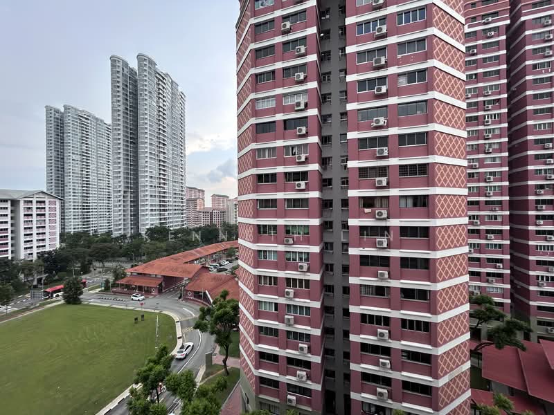Rare Bishan EM for Rent!, , 3 Bedrooms, 1,571 sqft, HDB Flat For Rent, by Kenneth Lin, 500157419 - Exterior - PropertyGuru.com.sg