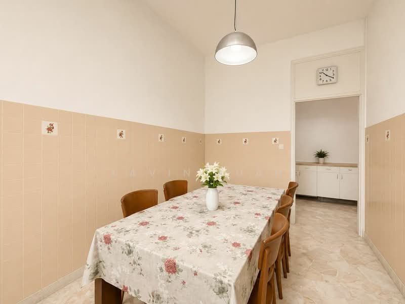 Mayflower Gardens, Mayflower Drive, 4 Bedrooms, 2,200 sqft, Terraced House For Sale, by Kavin Kuah, 500157422 - Dining Room - PropertyGuru.com.sg