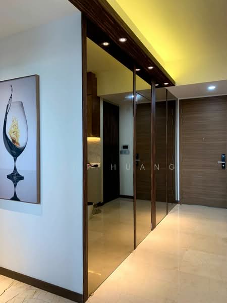 Queens Peak, 1 Dundee Road, 2 Bedrooms, 624 sqft, Condominium For Rent, by Jeff Huang, 500157429 - Entrance - PropertyGuru.com.sg