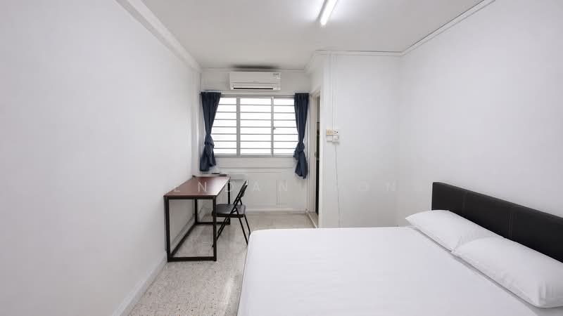 814 Tampines Street 81, 814 Tampines Street 81, Room Rental, 150 sqft, HDB Flat For Rent, by Brendan Wong, 500157430 - Bedroom - PropertyGuru.com.sg