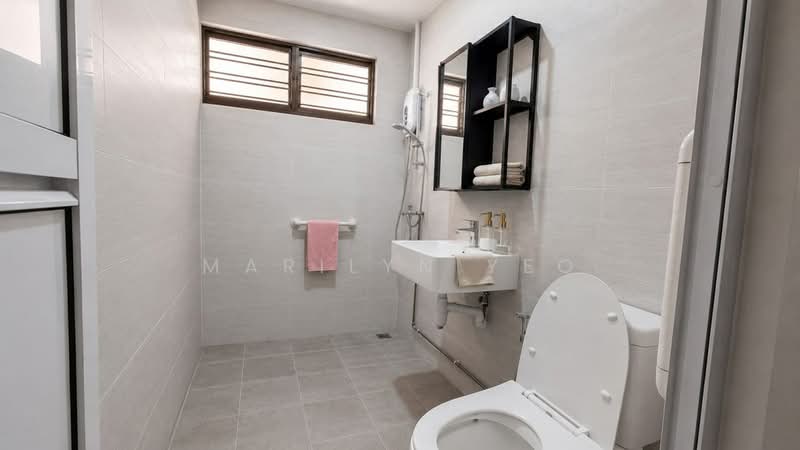 156 Bishan Street 13, 156 Bishan Street 13, 3 Bedrooms, 1,119 sqft, HDB Flat For Sale, by Marilyn Yeo, 500157432 - Bathroom - PropertyGuru.com.sg