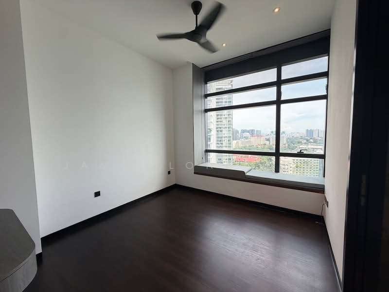 Nouvel 18, 16 Anderson Road, 4 Bedrooms, 2,820 sqft, Condominium For Rent, by James Long 龙劲元, 500157438 - Bedroom 3 - PropertyGuru.com.sg