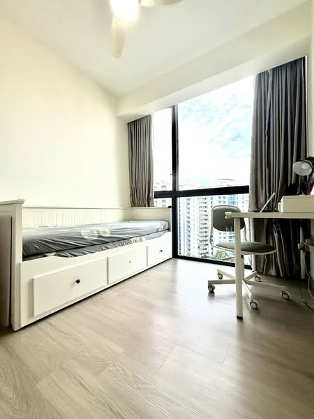 Waterbay, 45A Edgefield Plains, 3 Bedrooms, 1,098 sqft, Executive Condominium For Sale, by Jeremy Wang, 500157446 - Bedroom - PropertyGuru.com.sg