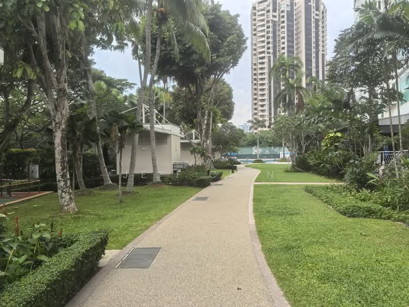 Costa Del Sol, 82 Bayshore Road, 3 Bedrooms, 1,324 sqft, Condominium For Sale, by Jeff Chen, 500157447 - Exterior - PropertyGuru.com.sg