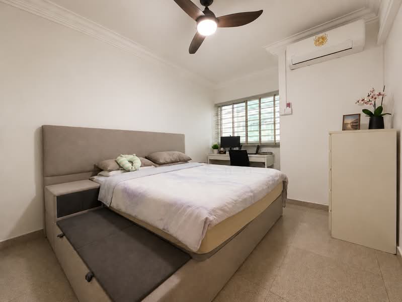 236 Tampines Street 21, 236 Tampines Street 21, 2 Bedrooms, 786 sqft, HDB Flat For Sale, by Eric Choy, 500157453 - Bedroom - PropertyGuru.com.sg