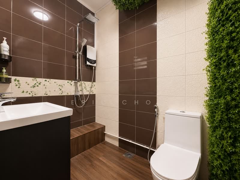 236 Tampines Street 21, 236 Tampines Street 21, 2 Bedrooms, 786 sqft, HDB Flat For Sale, by Eric Choy, 500157453 - Bathroom - PropertyGuru.com.sg
