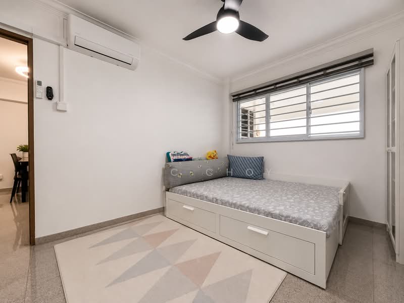 236 Tampines Street 21, 236 Tampines Street 21, 2 Bedrooms, 786 sqft, HDB Flat For Sale, by Eric Choy, 500157453 - Bedroom - PropertyGuru.com.sg